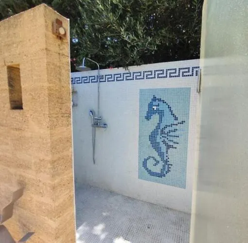 Avec Clim Piscine Proche Centre D'uzes Apartmán